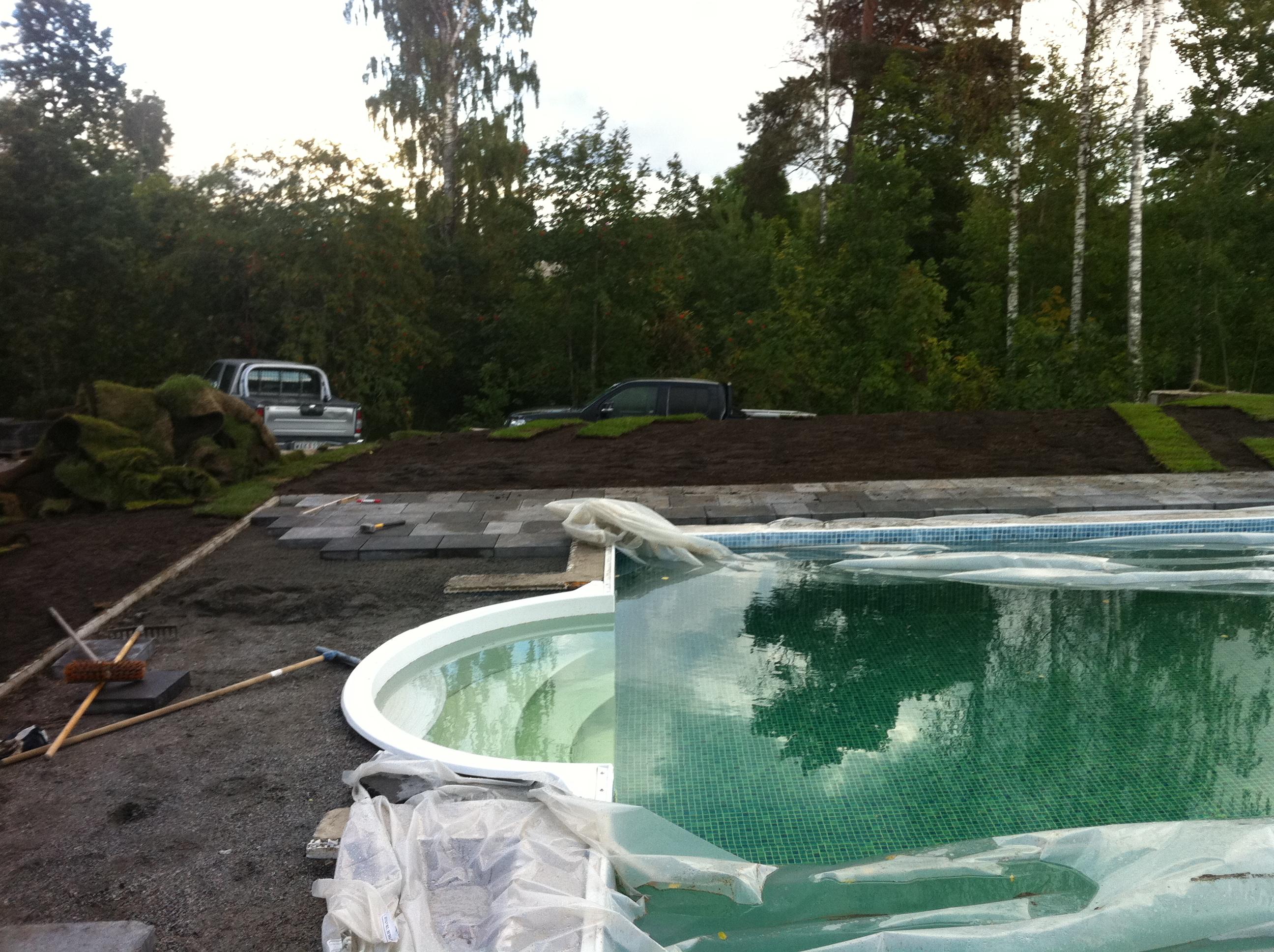 Mark, Pool & Stenläggning - bild 22