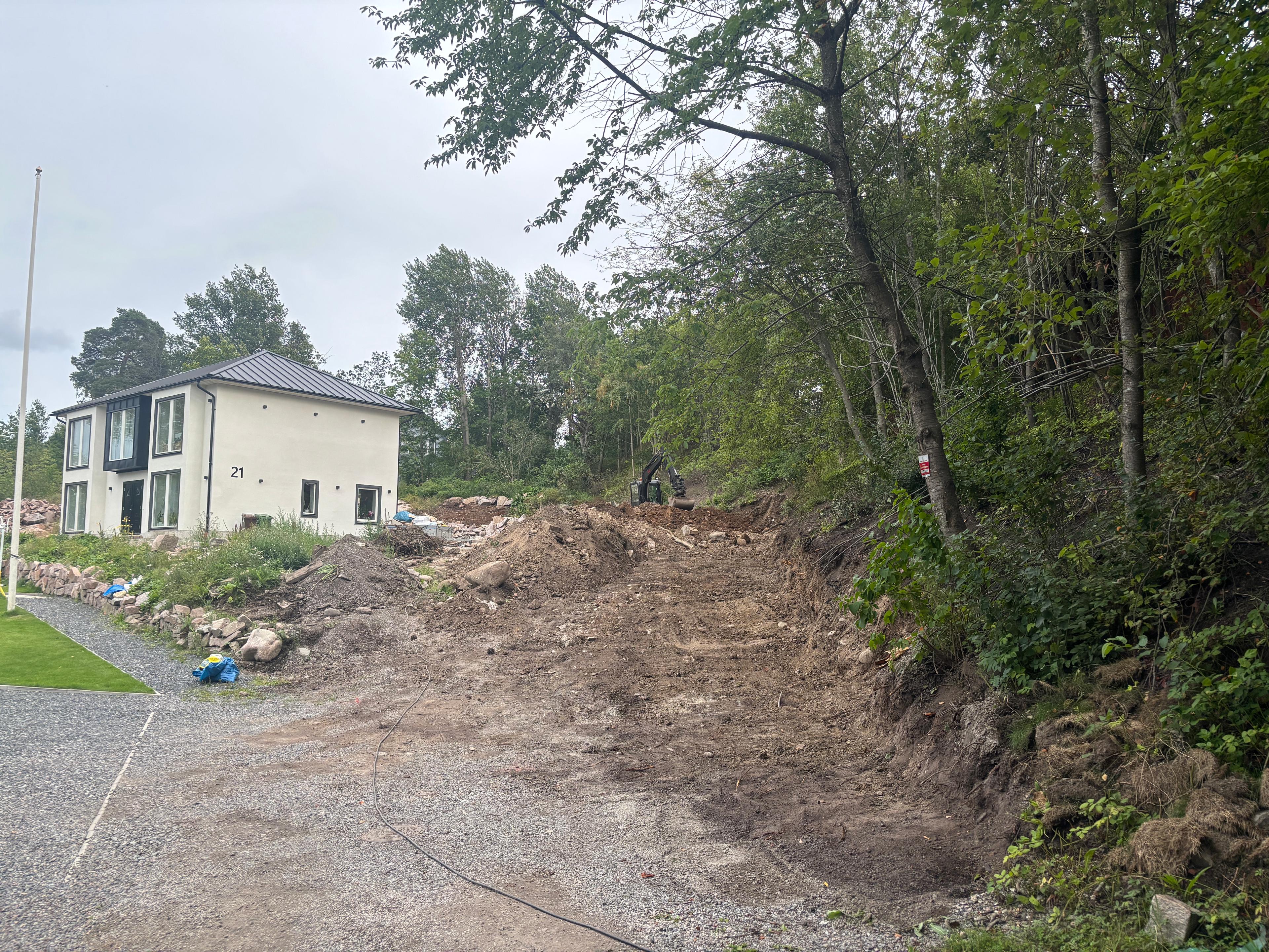 Stenläggning & mur  - bild 9